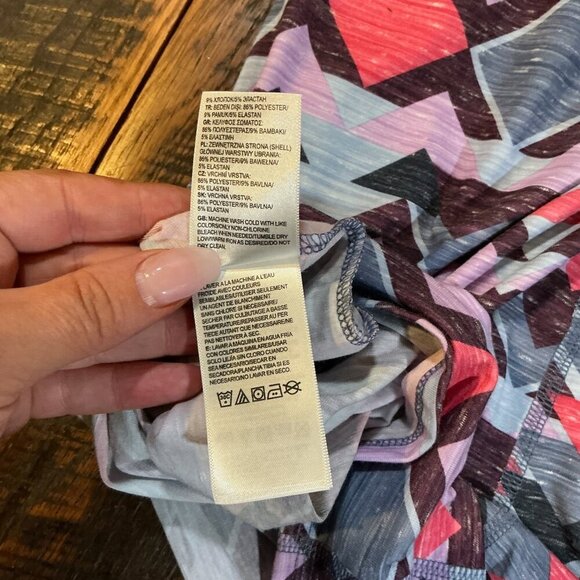 The North Face Women’s EZ Tee Dress Geometric Tribal Print Medium - Picture 4 of 10